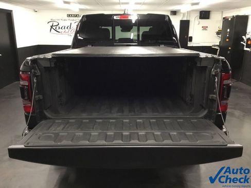 Used 2021 RAM 1500 Laramie AWD/4WD image 12