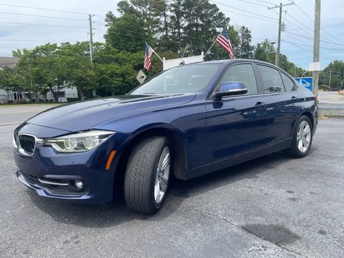 Used 2016 BMW 328i Sedan RWD image 4