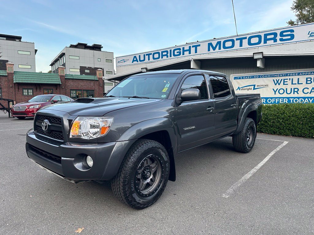 Used 2011 Toyota Tacoma 4x4 Double Cab w/ TRD Sport Pkg w/JBL Audio image 1