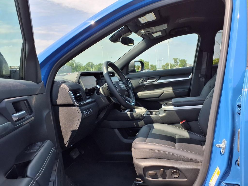 Used 2026 GMC Terrain Elevation w/ Elevation Premium Package AWD/4WD image 19