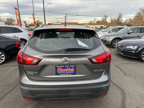 Used 2017 Nissan Rogue Sport SL image 13