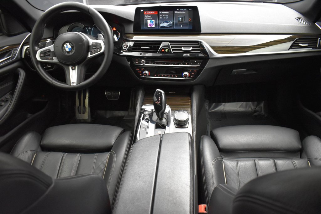 Used 2019 BMW 530i xDrive AWD/4WD image 14