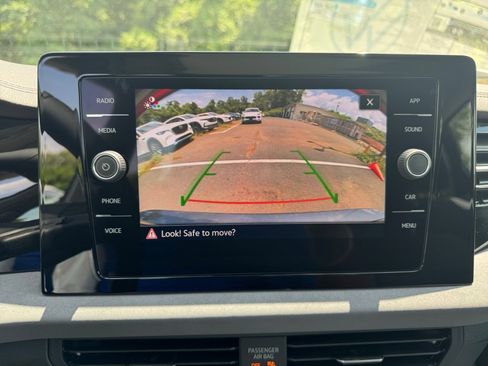 New 2025 Volkswagen Jetta SE image 19