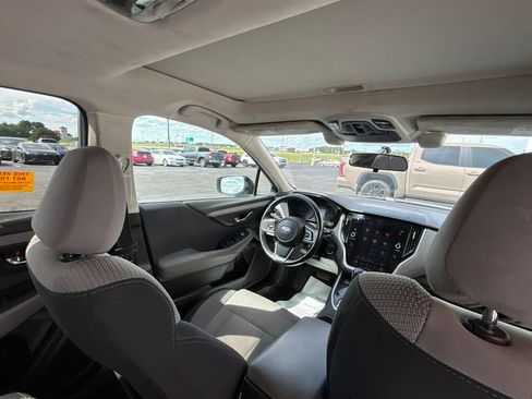 Used 2021 Subaru Outback Premium AWD/4WD image 29