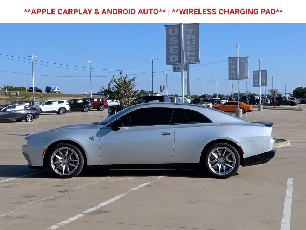 Used 2024 Dodge Charger Daytona Scat Pack w/ Plus Group AWD/4WD image 6