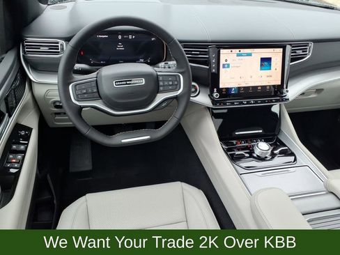 New 2026 Jeep Grand Wagoneer Limited AWD/4WD image 8