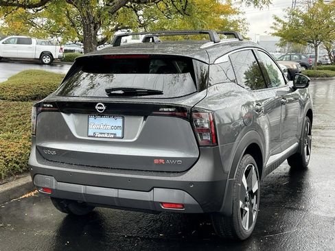 New 2026 Nissan Kicks SR w/ Cold Weather Package AWD/4WD image 6