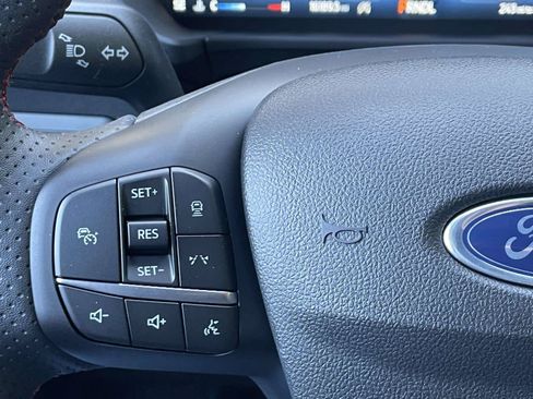 Used 2023 Ford Escape ST-Line Elite w/ Premium Technology Package AWD/4WD image 36