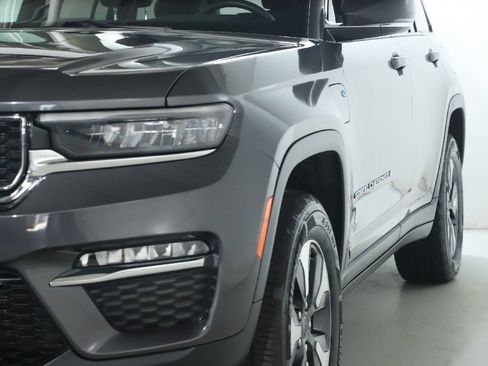 Used 2024 Jeep Grand Cherokee Limited 4xe AWD/4WD image 5