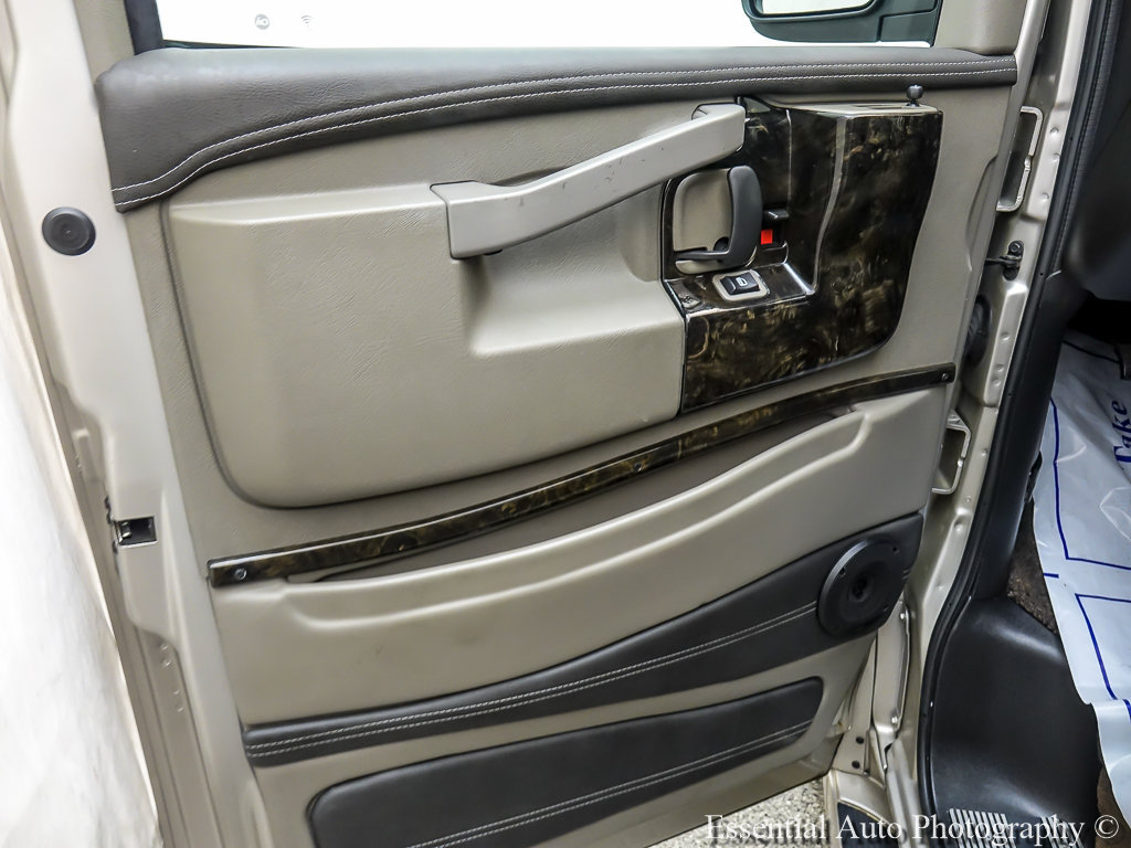 Used 2023 Chevrolet Express 2500 RWD image 14