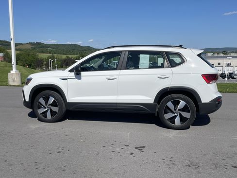 Used 2024 Volkswagen Taos S AWD/4WD image 7
