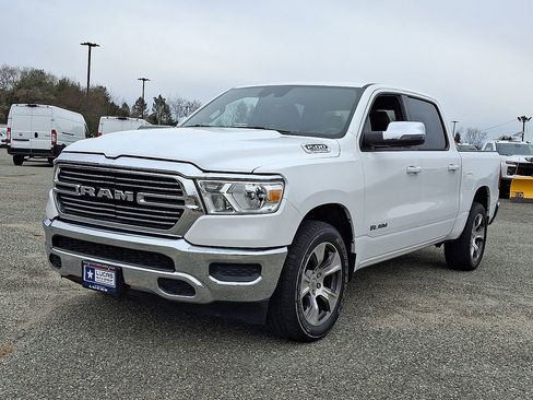 Used 2024 RAM 1500 Laramie image 5