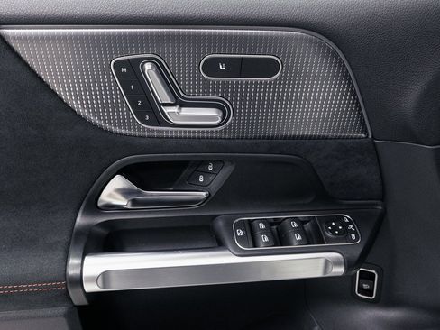 Certified 2023 Mercedes-Benz EQB 300 300 image 6