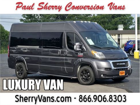Used 2019 RAM ProMaster 2500 w/ Mopar Trailer Tow Group FWD image 1
