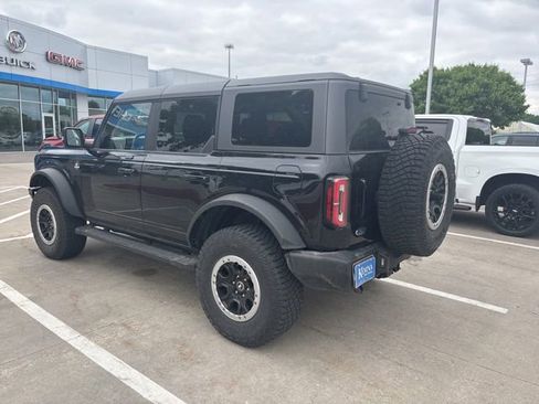 Used 2023 Ford Bronco Outer Banks w/ Sasquatch Package AWD/4WD image 5