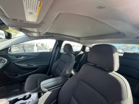 Used 2024 Chevrolet Malibu LT image 30