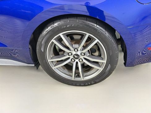 Used 2015 Ford Mustang GT RWD image 29