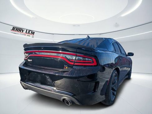 Used 2023 Dodge Charger Scat Pack image 3