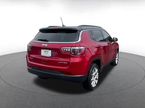 Used 2025 Jeep Compass Limited image 14