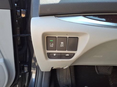 Used 2015 Acura TLX V6 w/ Technology Package FWD image 26