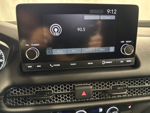 Certified 2024 Honda HR-V Sport image 22