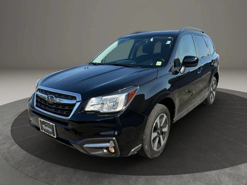 Used 2017 Subaru Forester 2.5i Premium AWD/4WD image 13