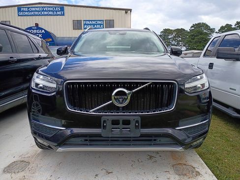 Used 2017 Volvo XC90 T6 Momentum w/ Vision Package AWD/4WD image 2
