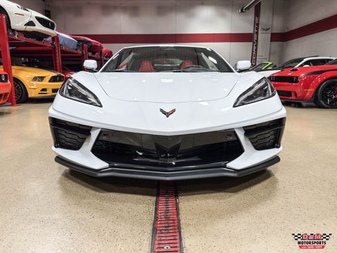 Used 2024 Chevrolet Corvette Stingray Coupe w/ Z51 Performance Package image 9