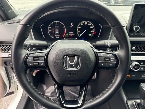 Used 2024 Honda Civic Sport image 12