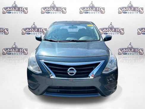 Used 2017 Nissan Versa S Plus FWD image 2