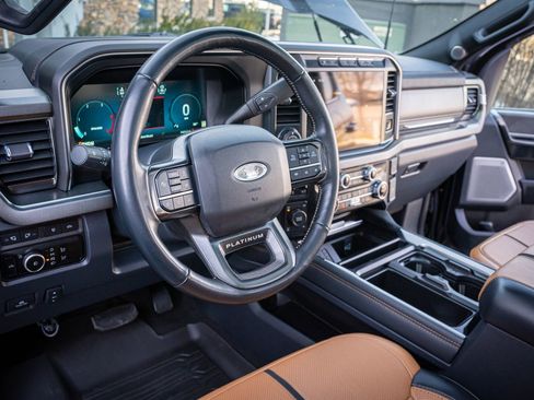 Used 2023 Ford F350 Platinum AWD/4WD image 16