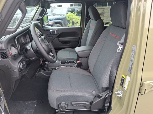 New 2025 Jeep Wrangler Unlimited Rubicon image 7