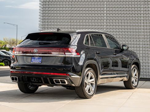 Used 2024 Volkswagen Atlas Cross Sport SEL R-Line AWD/4WD image 4