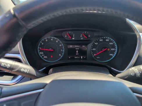 Used 2018 Chevrolet Equinox LT AWD/4WD image 8