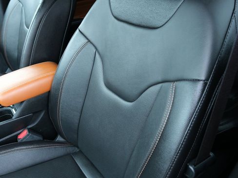 Used 2024 Jeep Compass Limited w/ Elite Group image 24