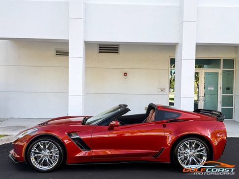 Used 2015 Chevrolet Corvette Z06 w/ 3LZ Preferred Equipment Group image 47