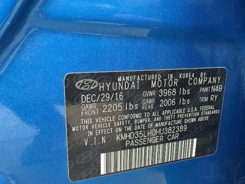 Used 2017 Hyundai Elantra GT FWD image 41