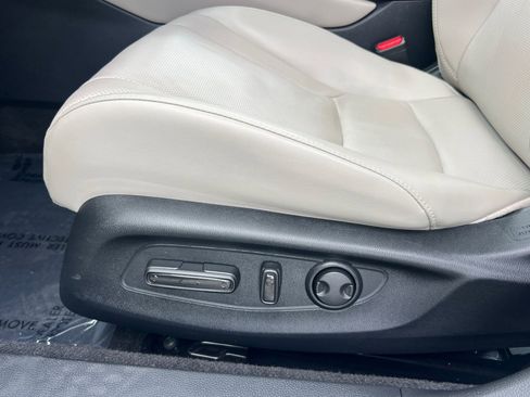 Certified 2023 Honda Accord Touring image 14