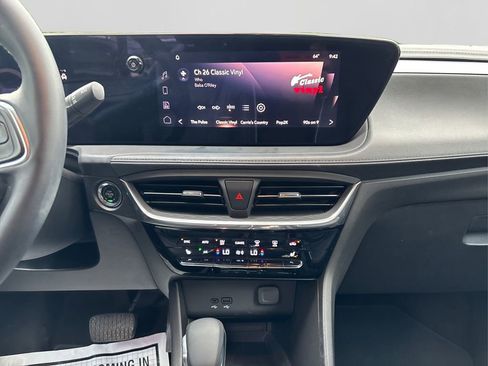 Used 2024 Buick Encore GX Avenir image 19