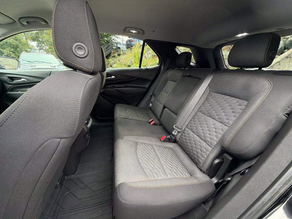 Used 2020 Chevrolet Equinox LT AWD/4WD image 19