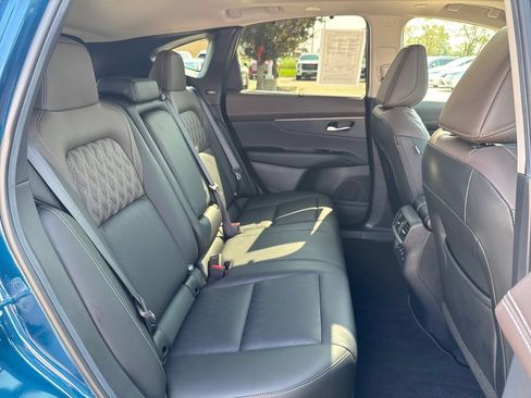 Used 2025 Nissan Murano Platinum w/ Cargo Package AWD/4WD image 38