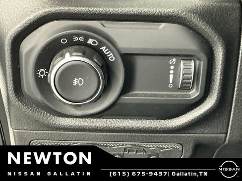 Used 2024 Jeep Wrangler Unlimited Sport AWD/4WD image 41