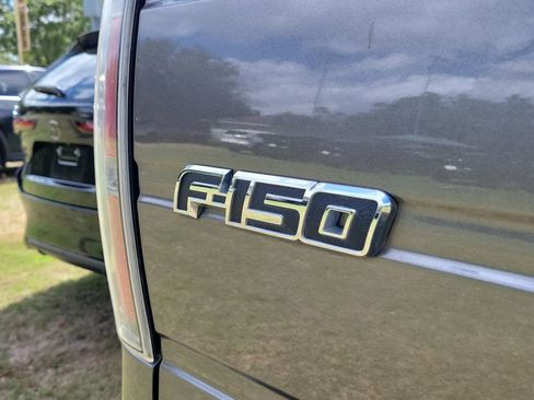 Used 2014 Ford F150 FX4 w/ Equipment Group 402A Luxury AWD/4WD image 22