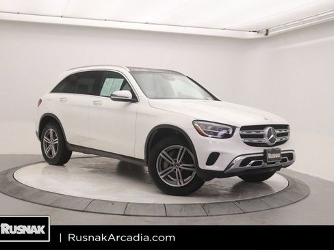 Certified 2022 Mercedes-Benz GLC 300 image 1
