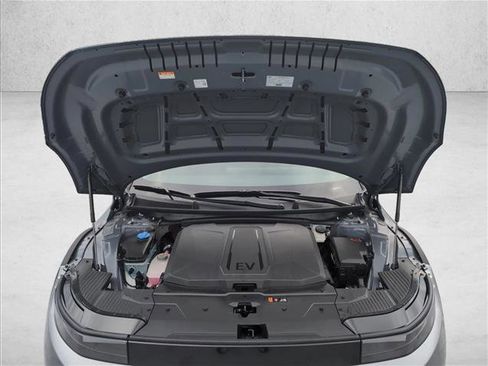 New 2026 Hyundai Ioniq 5 SE image 19