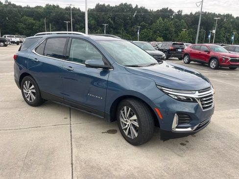 Used 2024 Chevrolet Equinox Premier FWD image 9