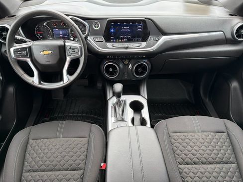 Used 2021 Chevrolet Blazer LT w/ LPO, Black Accent Package FWD image 14