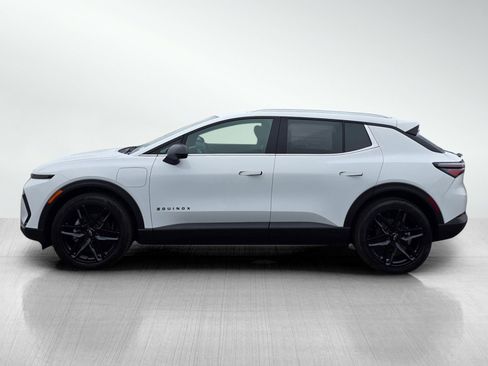 New 2026 Chevrolet Equinox EV LT w/ LPO, Blackout Package image 4