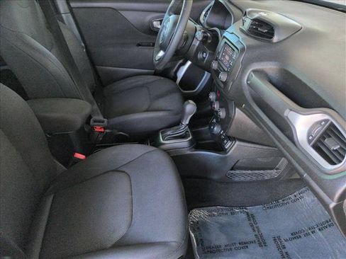 Used 2019 Jeep Renegade Sport w/ Sport Appearance Group AWD/4WD image 20