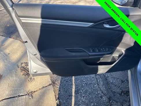 Used 2016 Honda Civic EX image 16